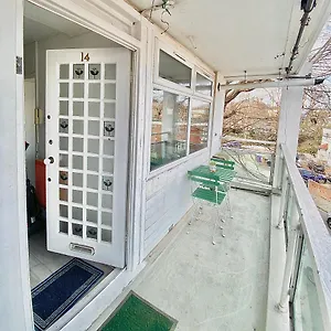  Homestay Canary Wharf Serviced